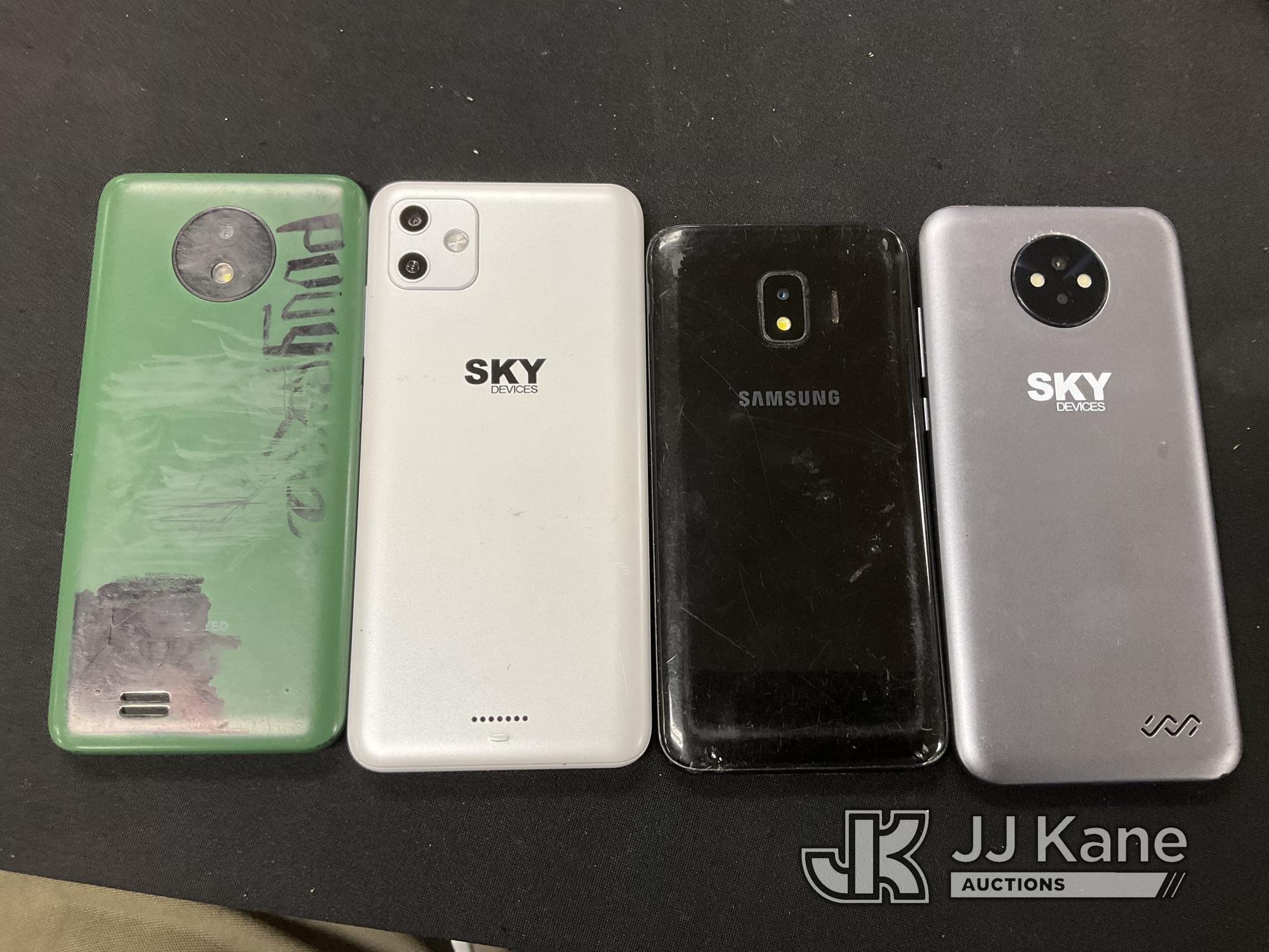 (Jurupa Valley, CA) 26 Smartphones Used
