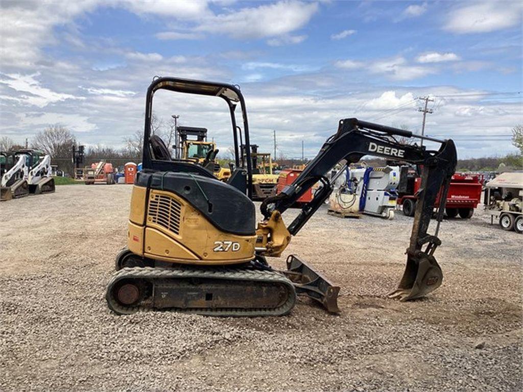 2015 DEERE 27D MINI EXCAVATOR