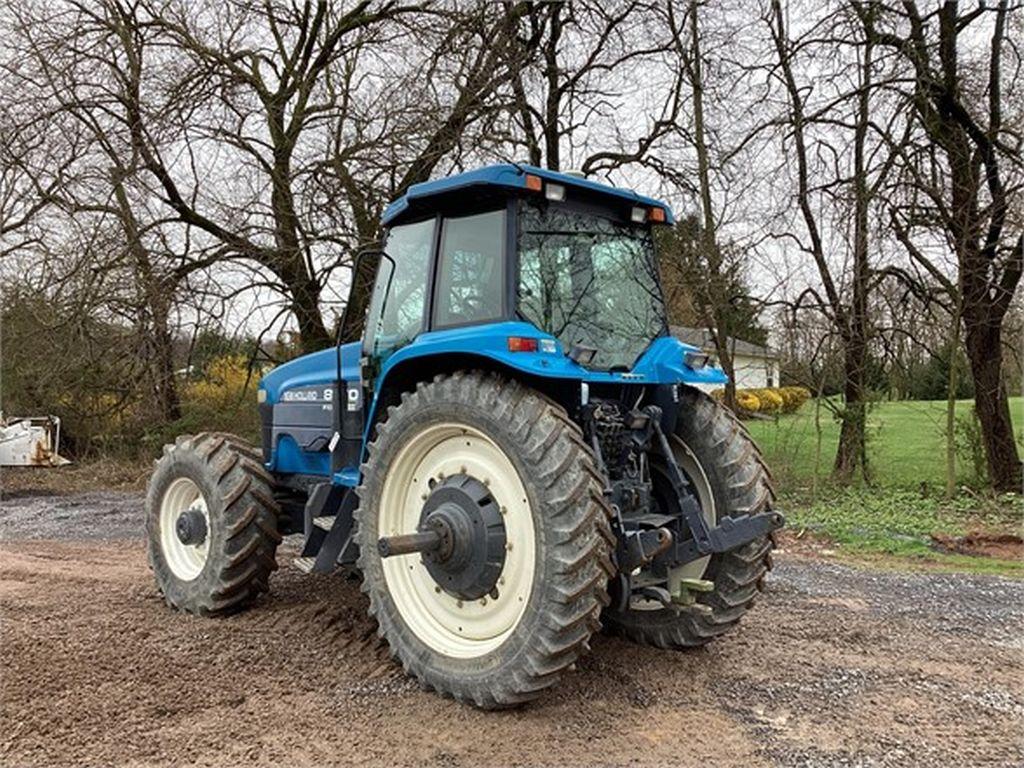 1999 NEW HOLLAND 8970 FARM TRACTOR