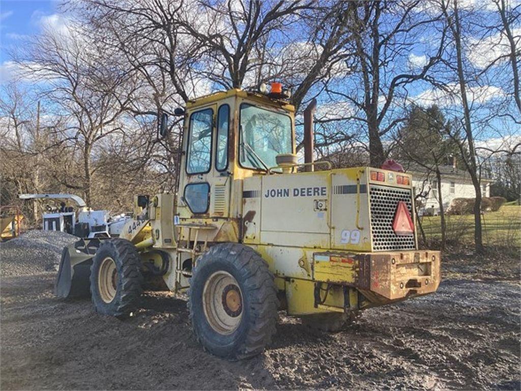 1989 DEERE 444E WHEEL LOADER