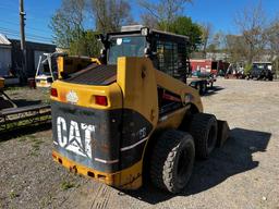 CAT #246B Diesel Diesel Rubber Tire Skid Steer, Hrs: 2,976, Turbo, Heat, Enclosed Cab, 72" Bucket