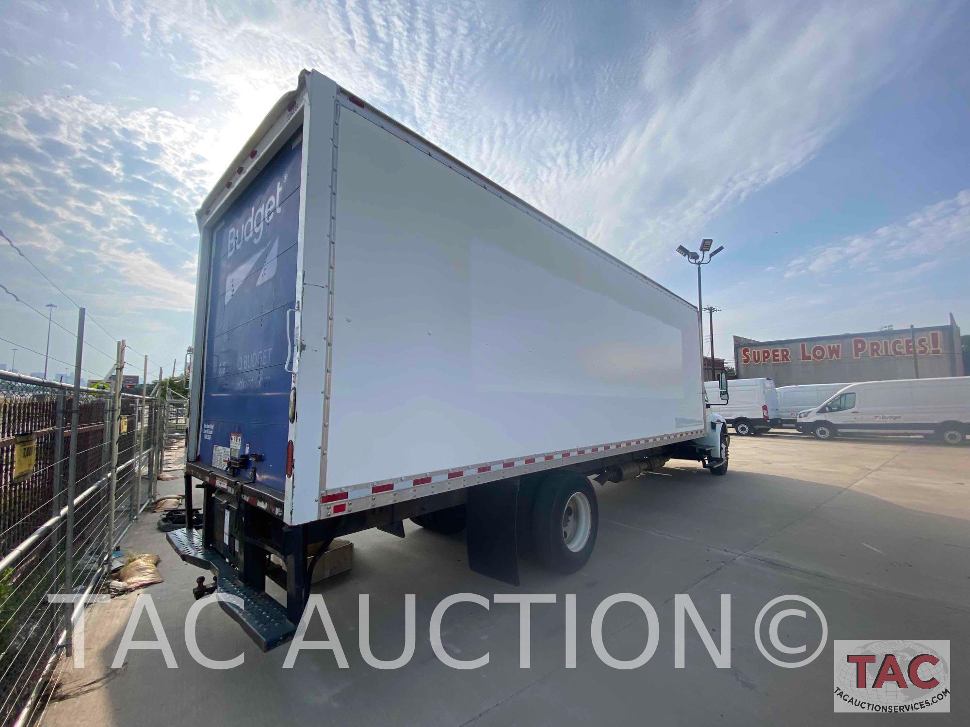 2017 International Durastar 4300 26ft Box Truck