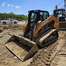 2022 Case TV450B Skidsteer