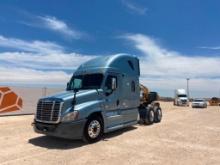 2013 Freightliner Cascadia Truck Tractor