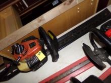 Tanaka THT2100, Gas, Hedge Trimmer, Runs & Works