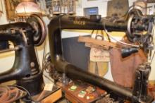 Singer Industrial Large Sewing Machine – used for sewing buggy dashboards