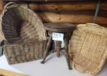 Wood Piano Stool with Cast Iron "Ball Feet"