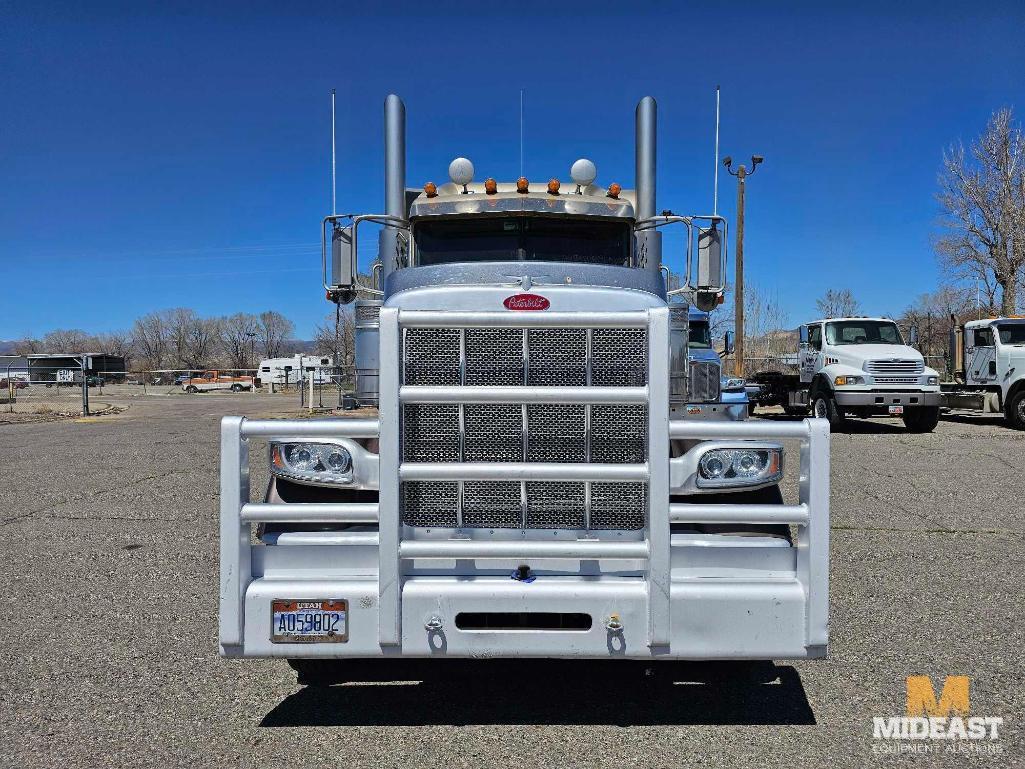 2013...Peterbilt...388 Tractor Sleeper