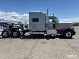 2020 Peterbilt 389 Truck