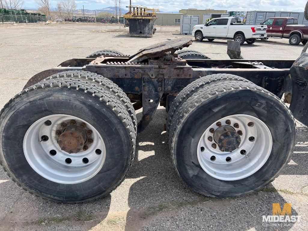 2003 Kenworth T800