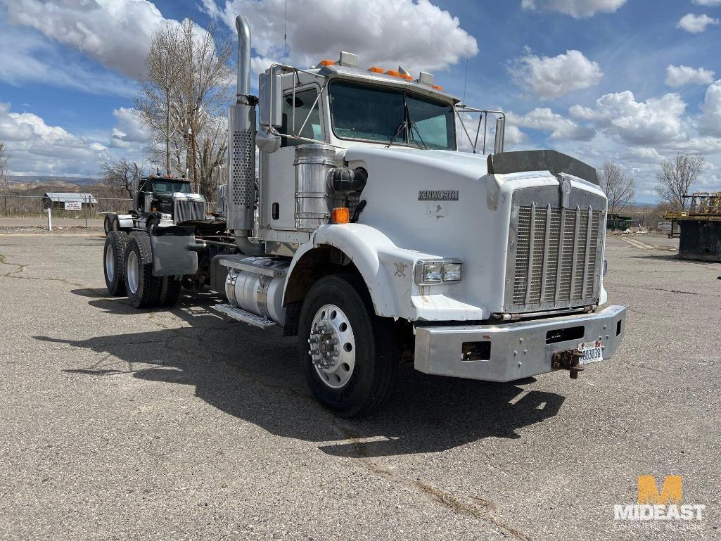 2003 Kenworth T800