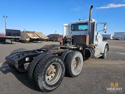 2012 Peterbilt 367 Day Cab