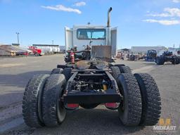 2012 Peterbilt 367 Day Cab