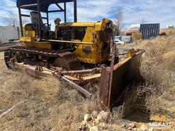 CAT D7 Dozer