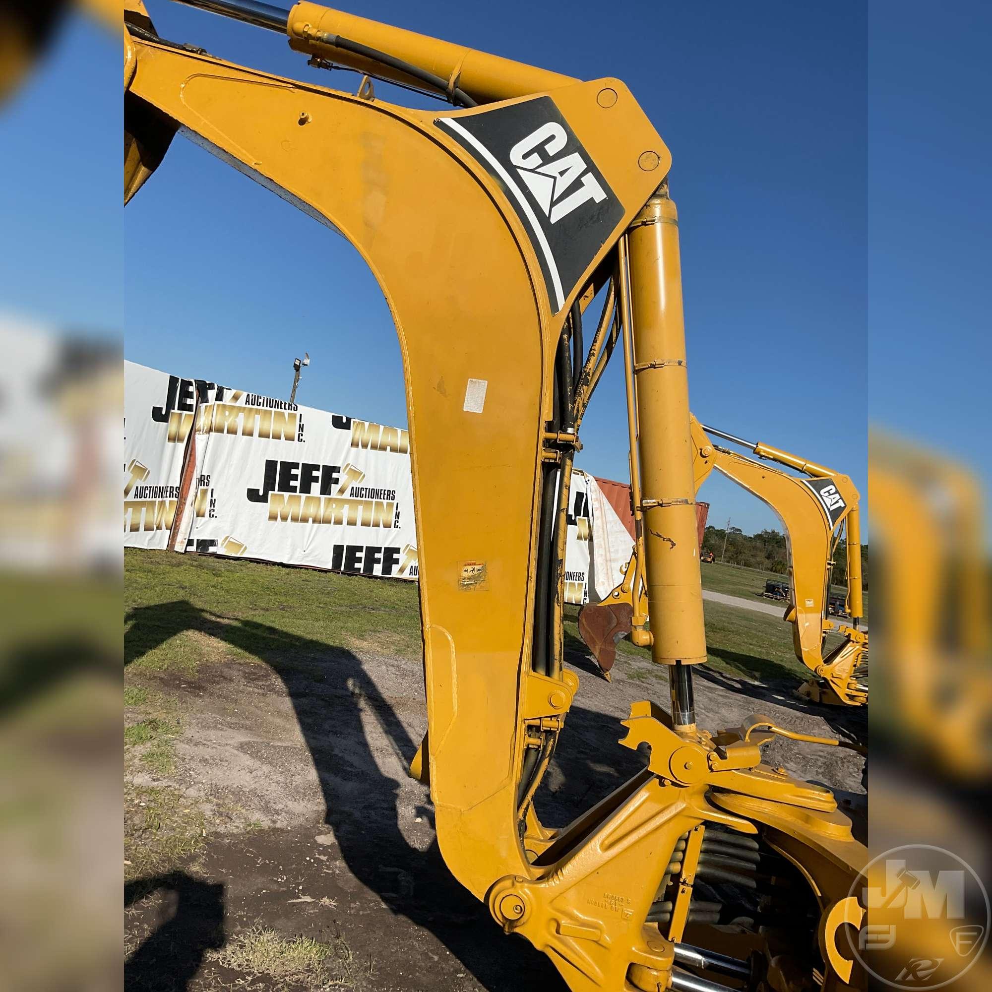 2001 CATERPILLAR 446B 4X4 LOADER BACKHOE SN: CAT0446BC5BL02948