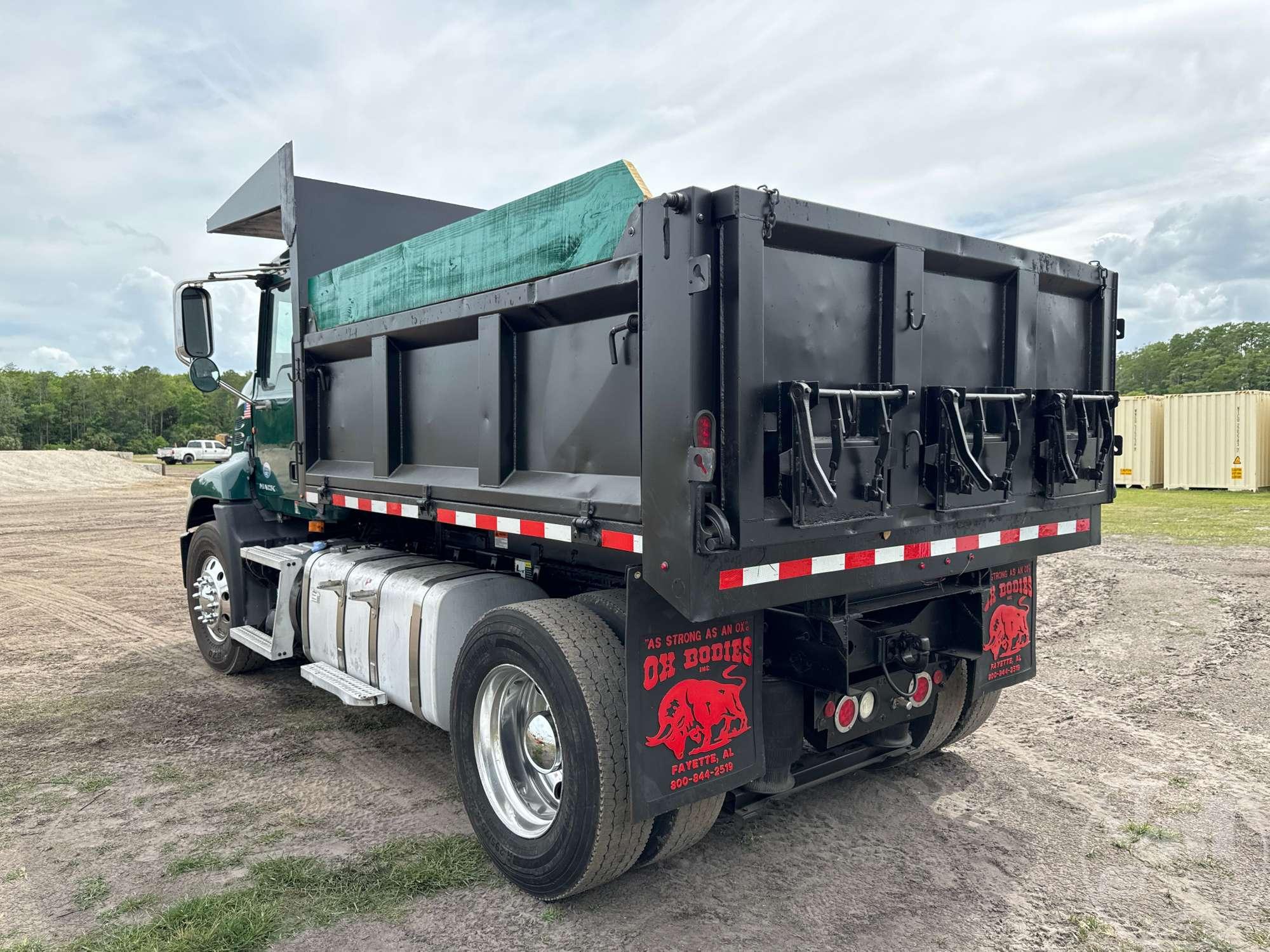 2013 MACK CXU612 SINGLE AXLE DUMP TRUCK VIN: 1M1AW01XXDM005221