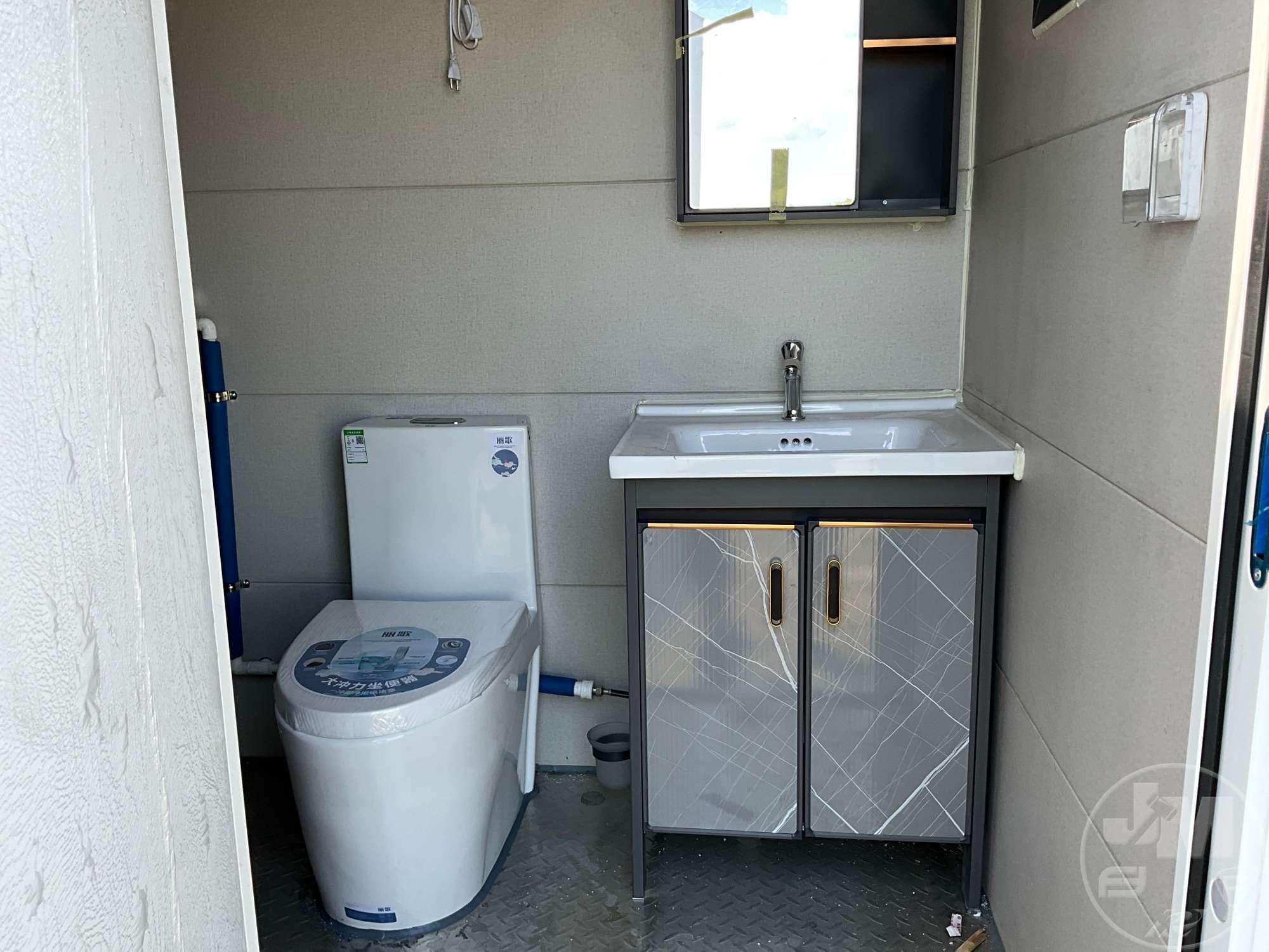 RAYSKY RM87-96 MOBILE TOILET