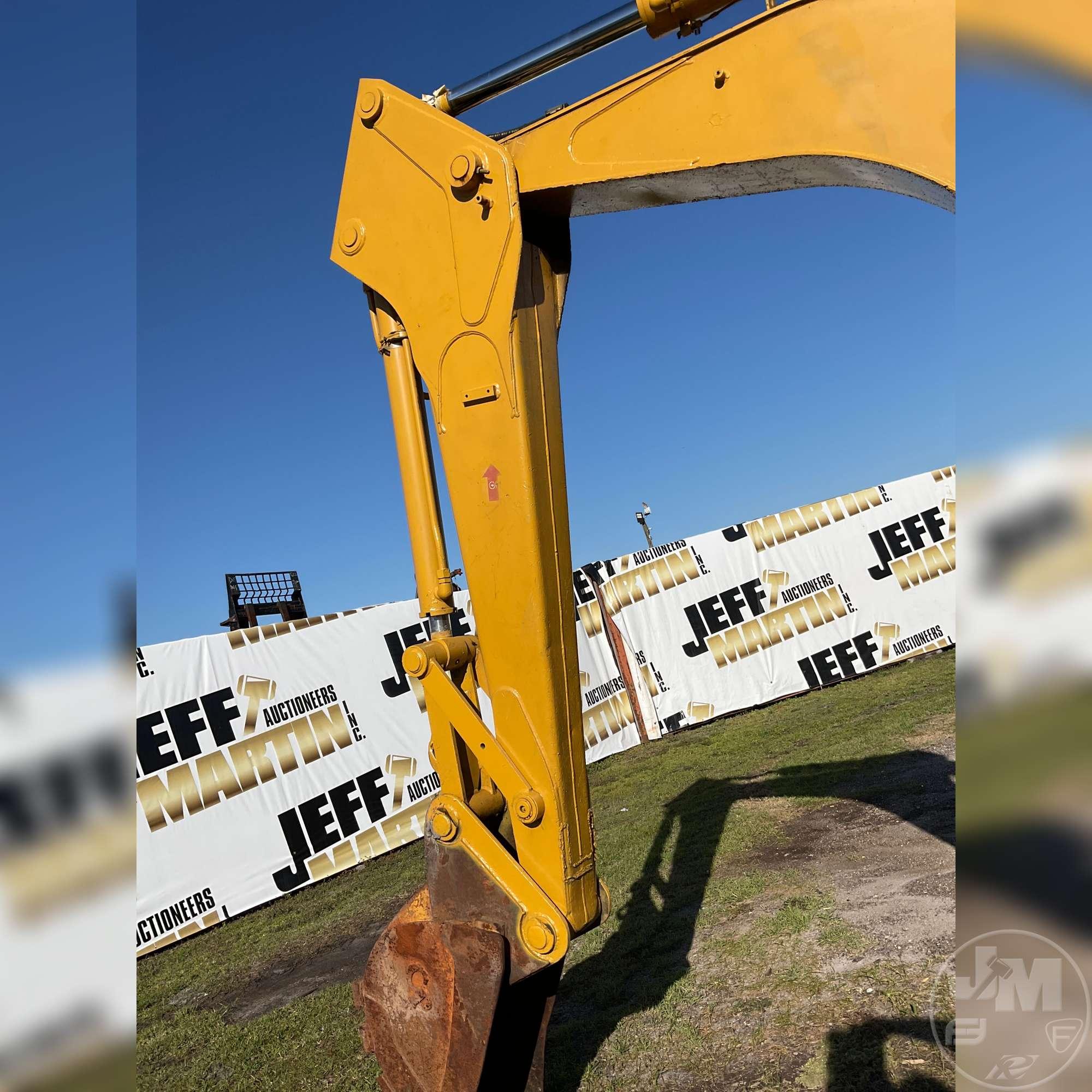 2001 CATERPILLAR 446B 4X4 LOADER BACKHOE SN: CAT0446BC5BL02948