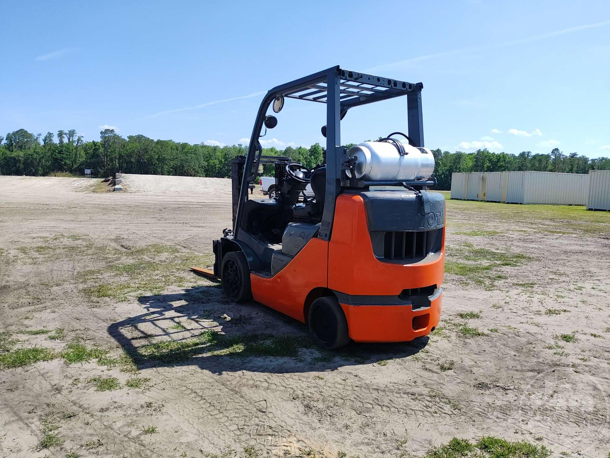 2008 TOYOTA 8FGCU25 CUSHION TIRE FORKLIFT SN: 23030