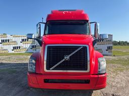 2017 VOLVO TRUCK VNL 780 TANDEM AXLE TRUCK TRACTOR VIN: 4V4NC9EH8HN976496