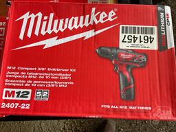 MILWAUKEE 2407-22 3/8" DRILL 3/8”...... COMPACT DRILL/DRIVER KIT