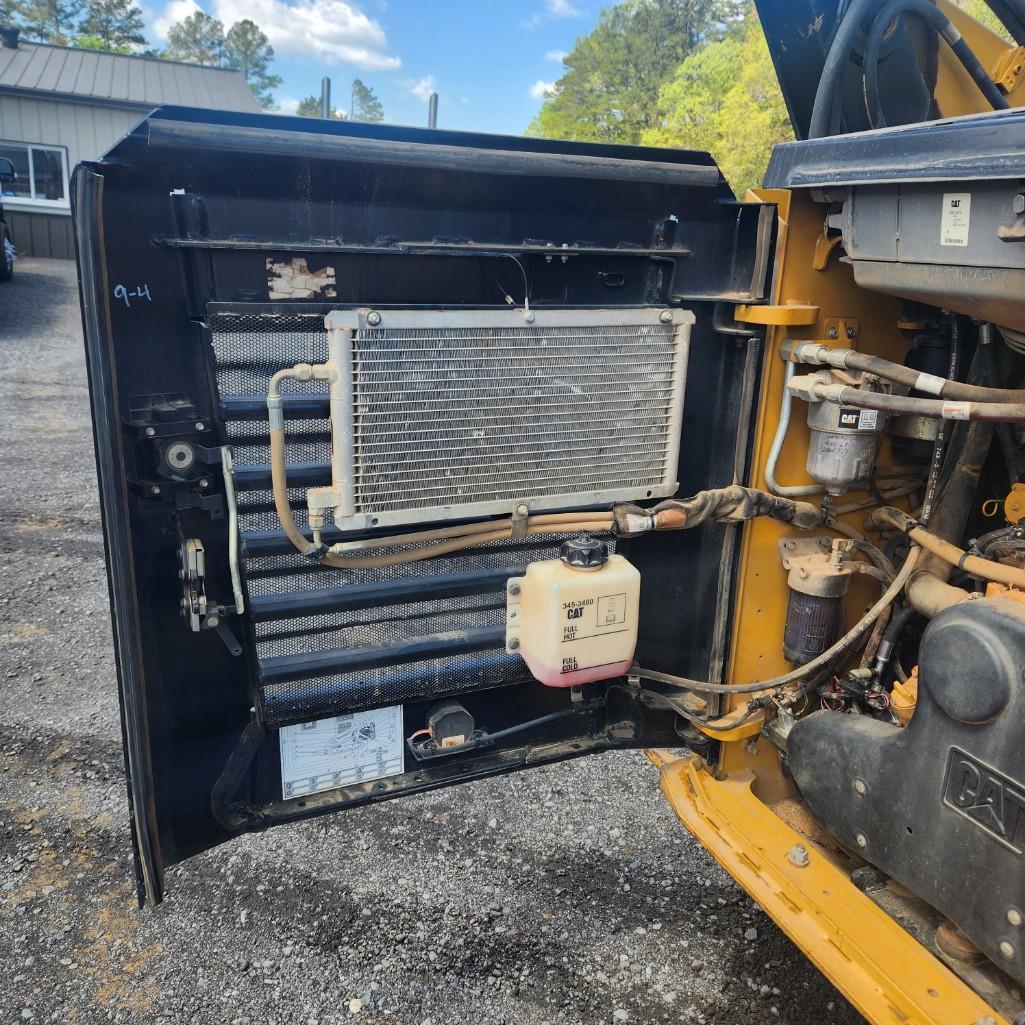 2018 Caterpillar 299D2 Skid Steer