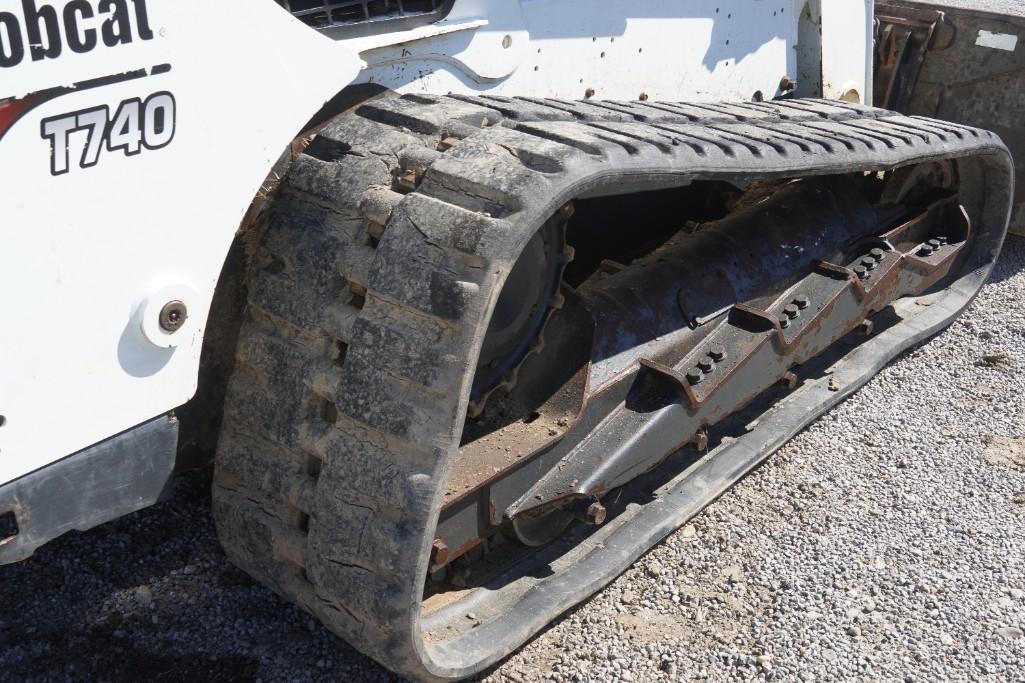 2018 Bobcat T740 Skid Steer