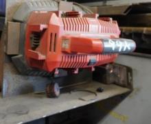 Milwaukee 6 Port Charger