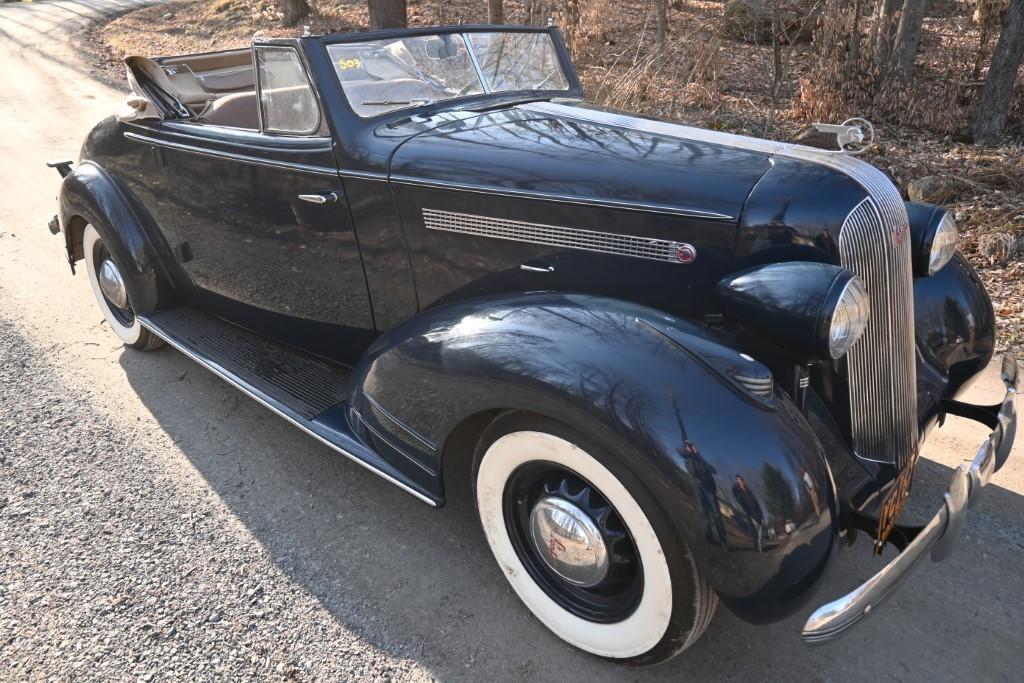 1935 Pontiac Cabriolet