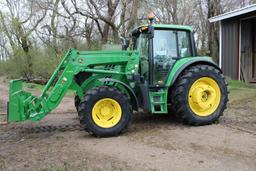 JD6125M MFWD Tractor w/Cab & 4340 Self Leveling Loader, 8 Ft. Euro Mt. Bucket & 5 Tooth Grapple