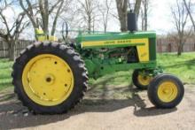 JD 620 Tractor