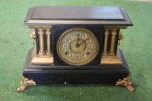 Antique Mantle Clockl