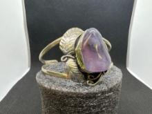 Novajo Silver And amethyst Bracelet