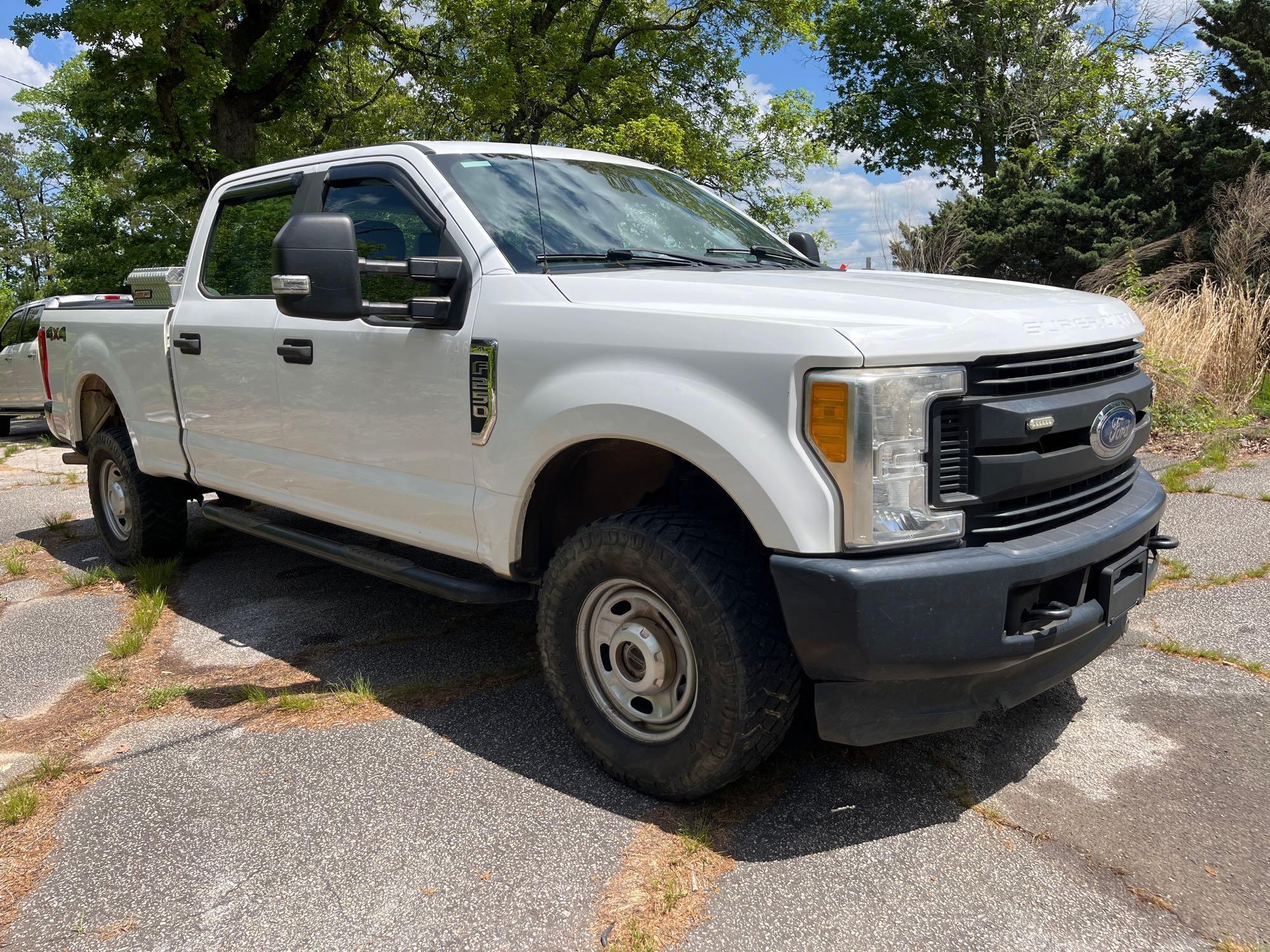 2017 Ford F-250 Pickup Truck, VIN # 1FT7W2B63HEE48841