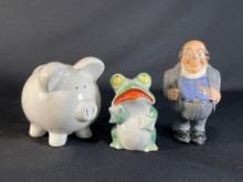 (3)Asstortment of piggy banks