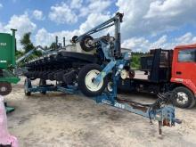 Kinze 2600 12R30 23R15 Planters