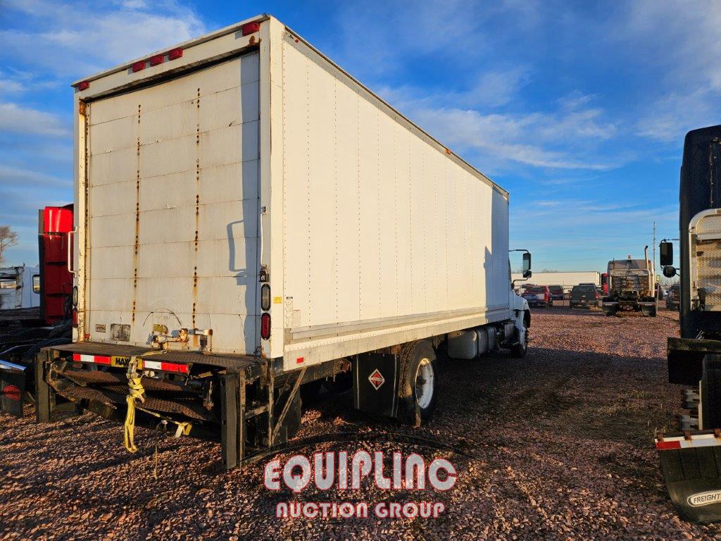 2013 HINO 268 24FT BOX TRUCK