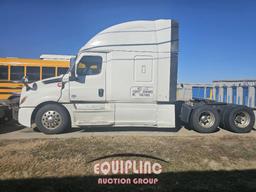 2019 FREIGHTLINER CASCADIA TANDEM AXLE SLEEPER TRUCK