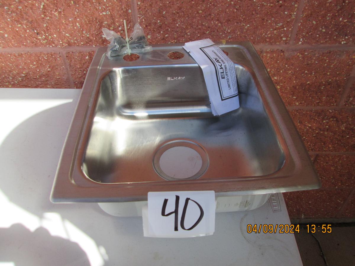 New Stainless Steel Elkay Sink Well