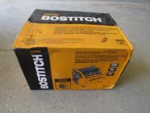 NEW 2.5 GALLON BOSTITCH AIR COMPRESSOR