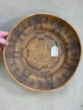 14" Diameter Weaved Basket, 8 Human Figurines