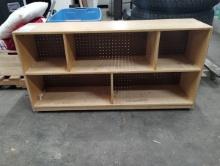 WOODEN 5 SLOT TOY SHELF 4' X 1' X 2'