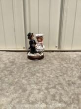 Bride and groom figurine statue