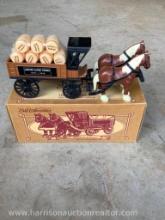 ERTL Collectibles 1:32 1895 Carrying Dupont Powder 2Horse Team Delivery Wagon