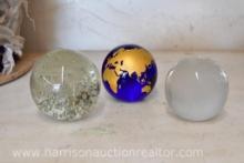 3 Paper Weights