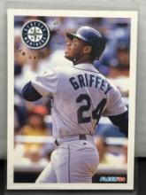 Ken Griffey Jr. 1994 Fleer #286