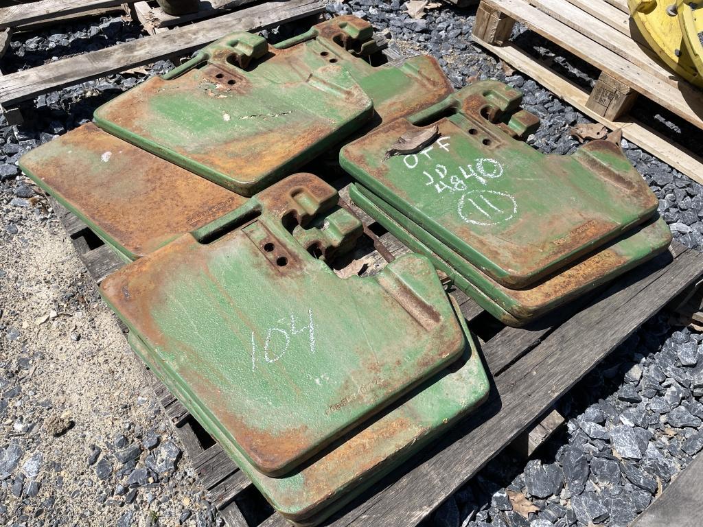 (11) John Deere Suitcase Weights of JD 4840