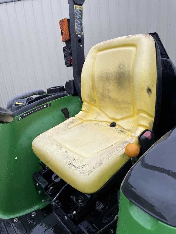 John Deere 3038E Loader Tractor