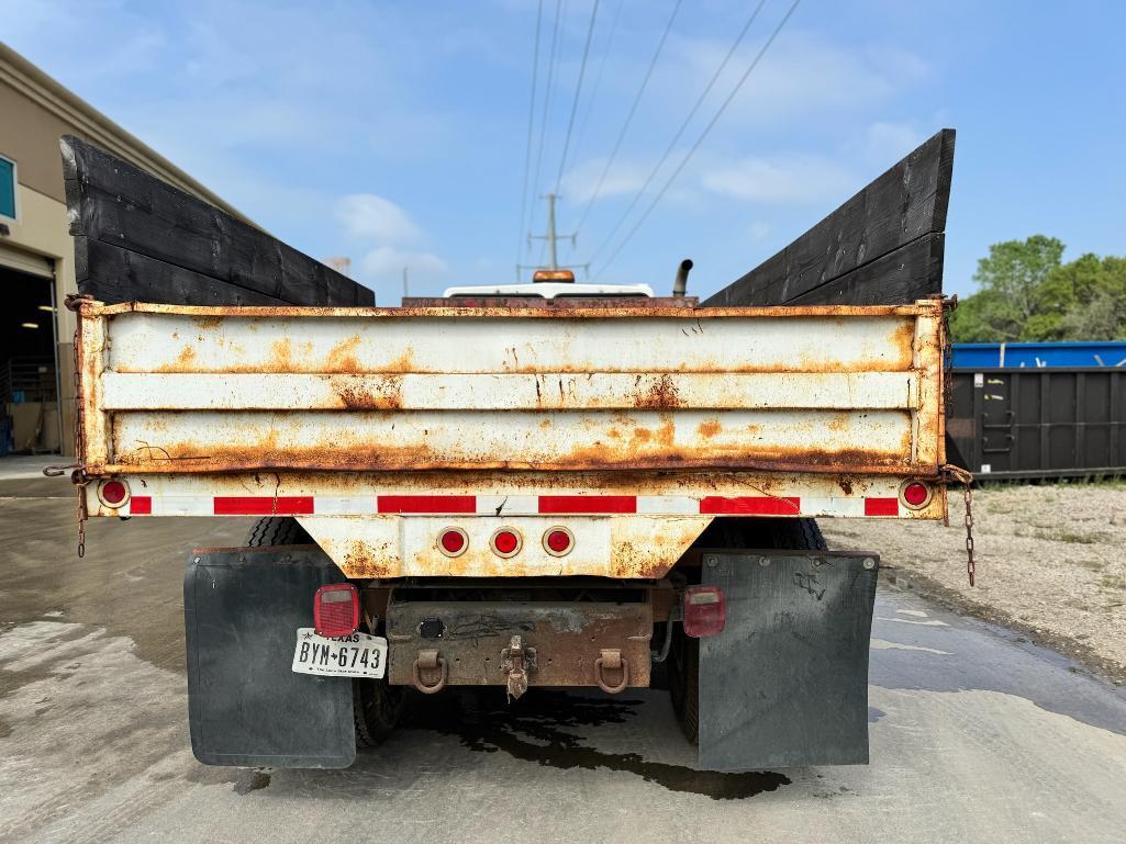 1989 International 4900 Dump Truck