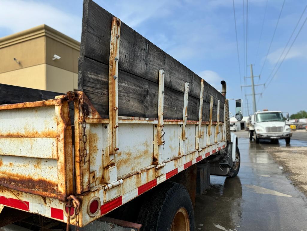 1989 International 4900 Dump Truck